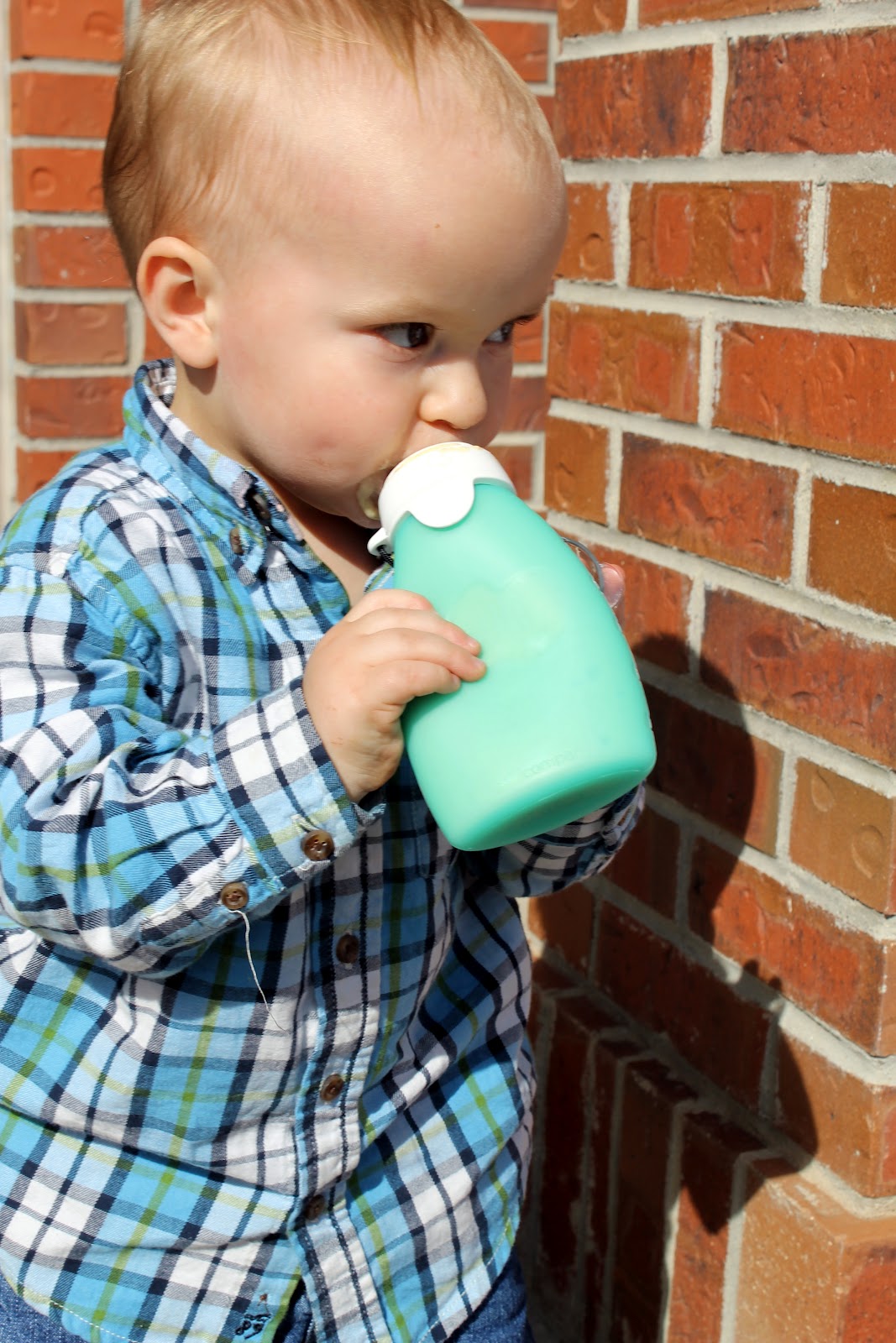 kitchen adventures} Homemade Baby Food Pouches With Fruits and Veggies.
