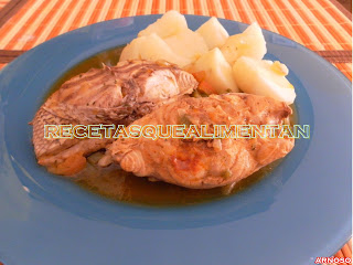 Caldo De Pescado Canario
