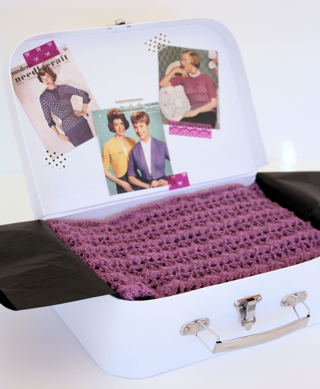 StitchST: Crocheted Scarf Free Pattern