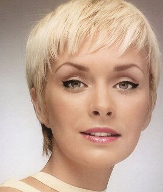 Short Haircut Styles Short Haircuts Short Hairstyles For Round