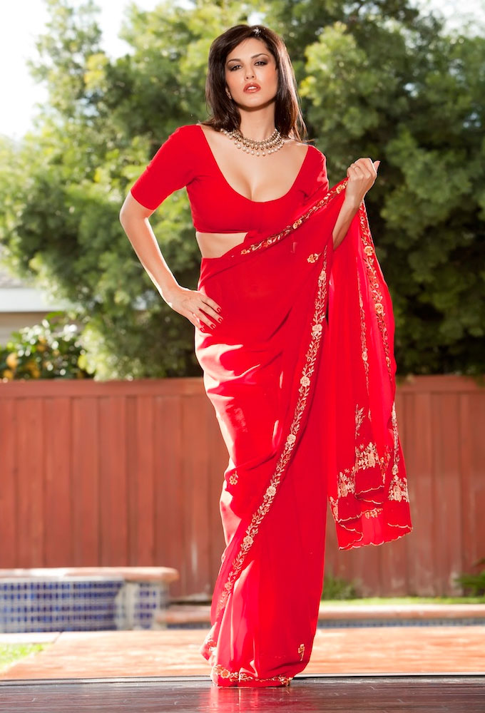 Sunny Leone in Red Saree - HOT - Sunny Leone Red Saree Photoshoot for Jism 2