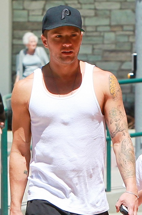 VJBrendan.com: Happy Birthday To Ryan Phillippe, 39