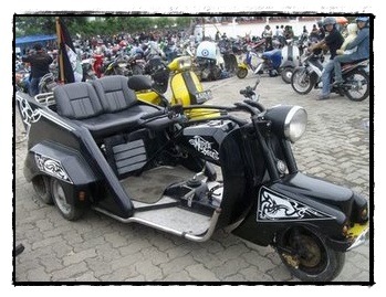 Gambar Vespa Unik dan Lucu. title=