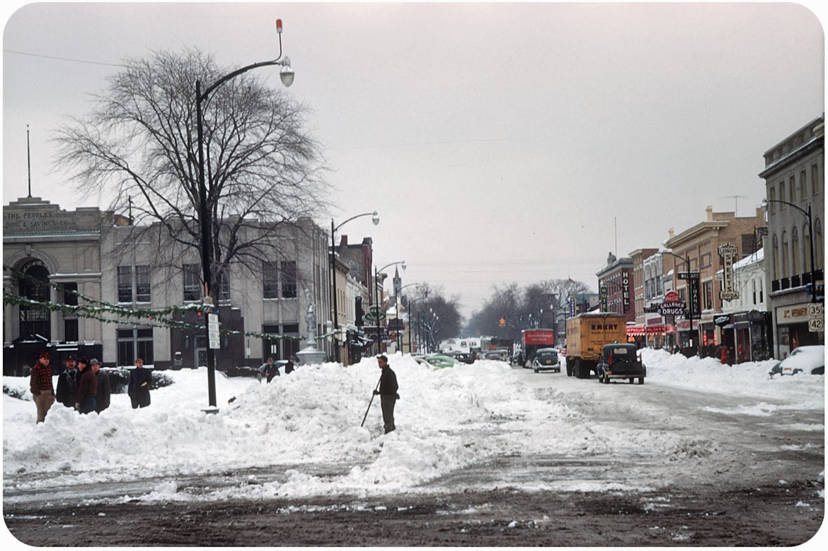 Thanksgiving Blizzard in Xenia, Ohio in 1950 vintage everyday