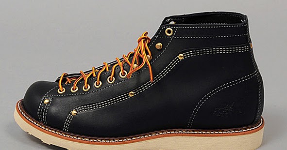 thorogood roofer boots black