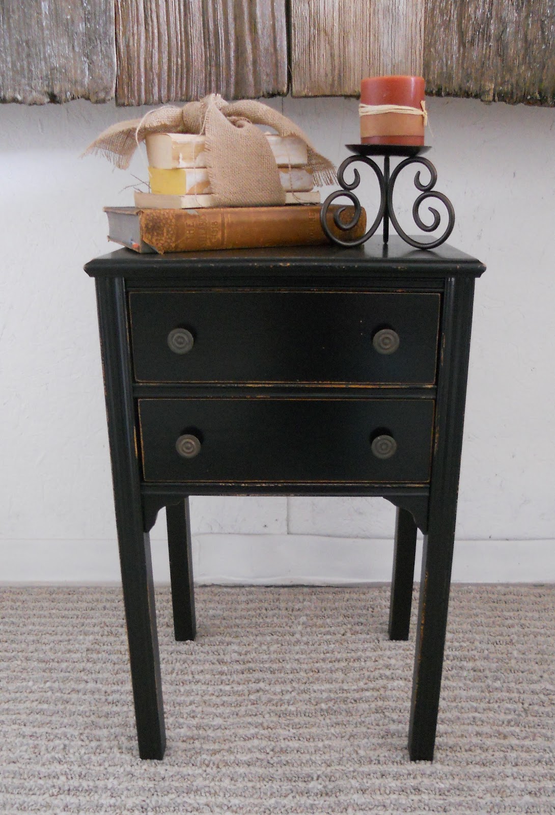 {createinspire} Cute Side Table