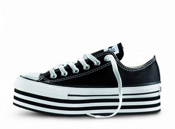 converse nere con rialzo