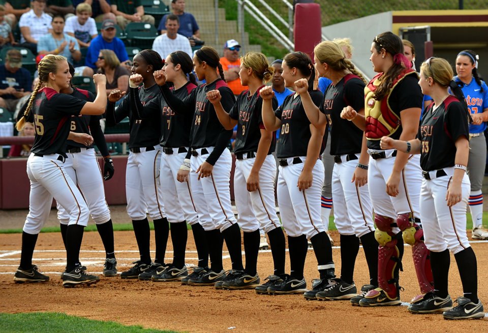 FSU's softball team danced to Thriller, Beat it during halftime this