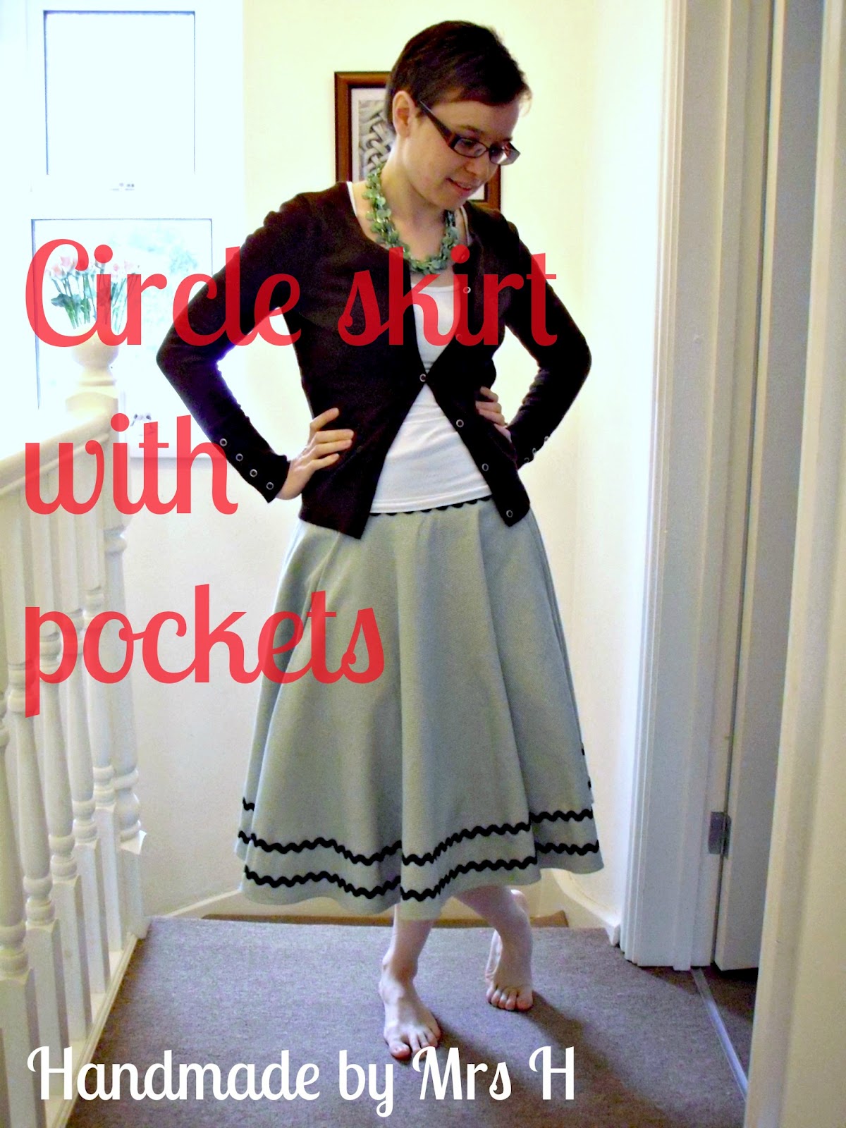 Mrs H the blog Stashbusting September Circle Skirt with pockets