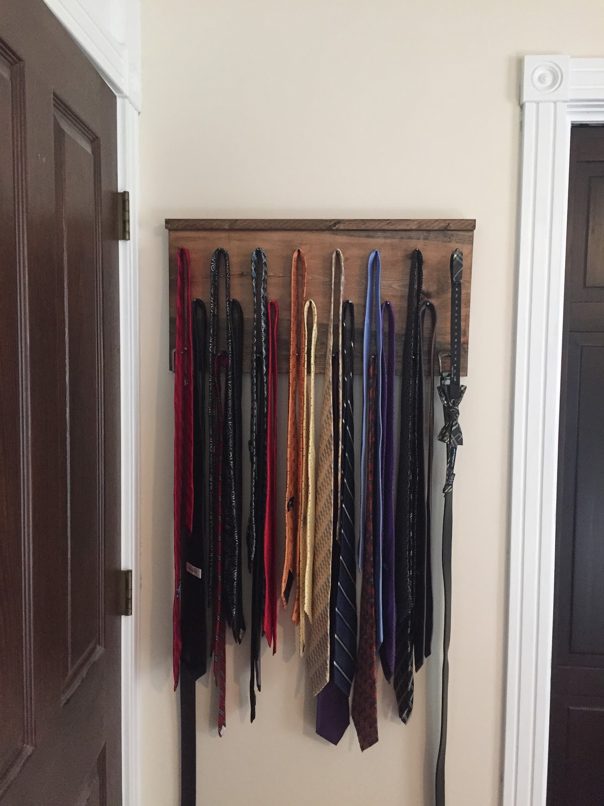 It's A Long Story DIY Tie Rack