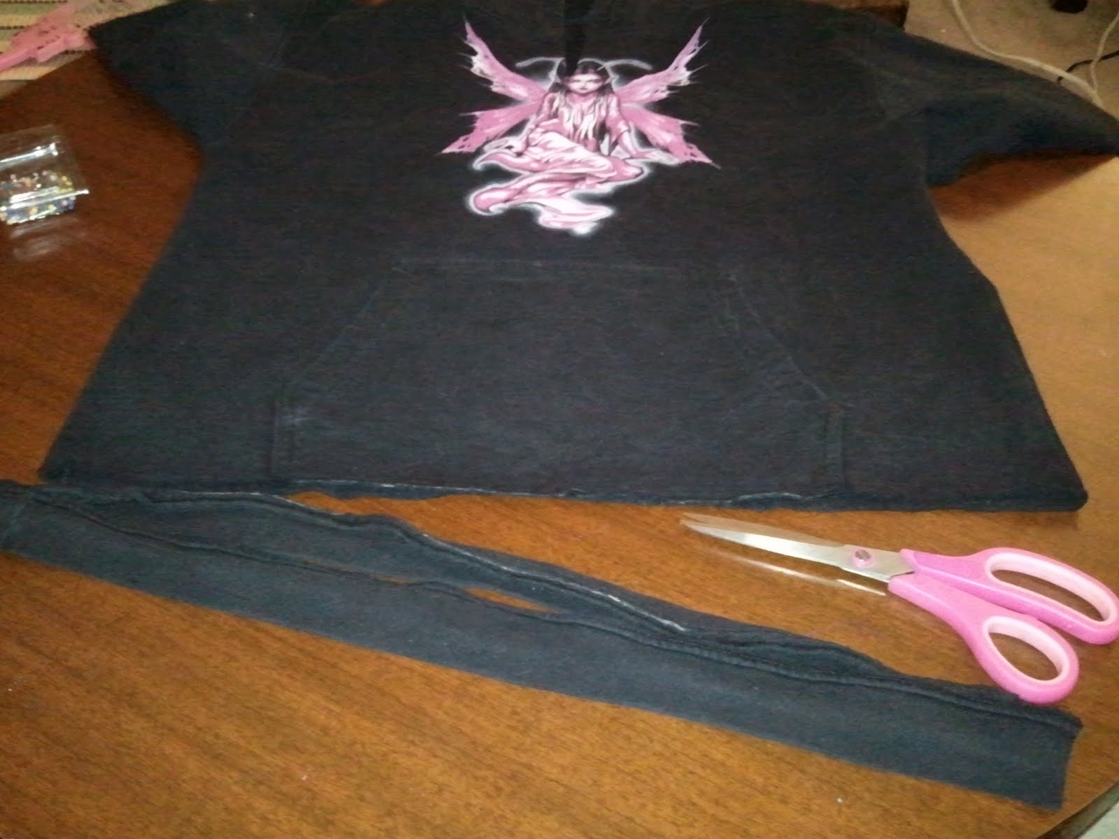 Hoodie to bag tutorial CraftStylish