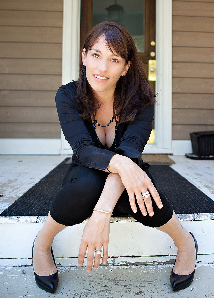 Pink Power Ranger Amy Jo Johnson