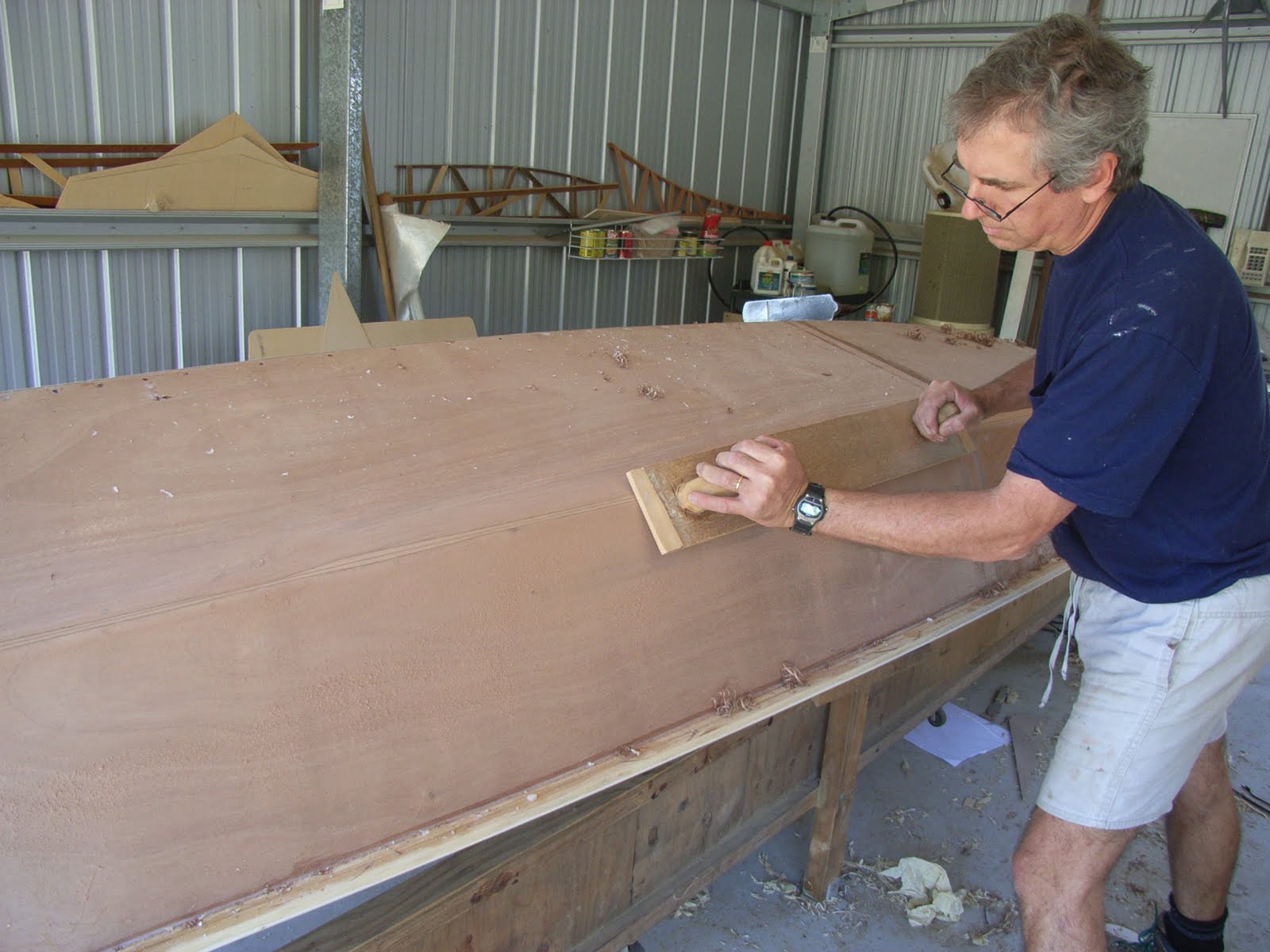 Ross Lillistone Wooden Boats Sheathing a Hull with Glass and Epoxy