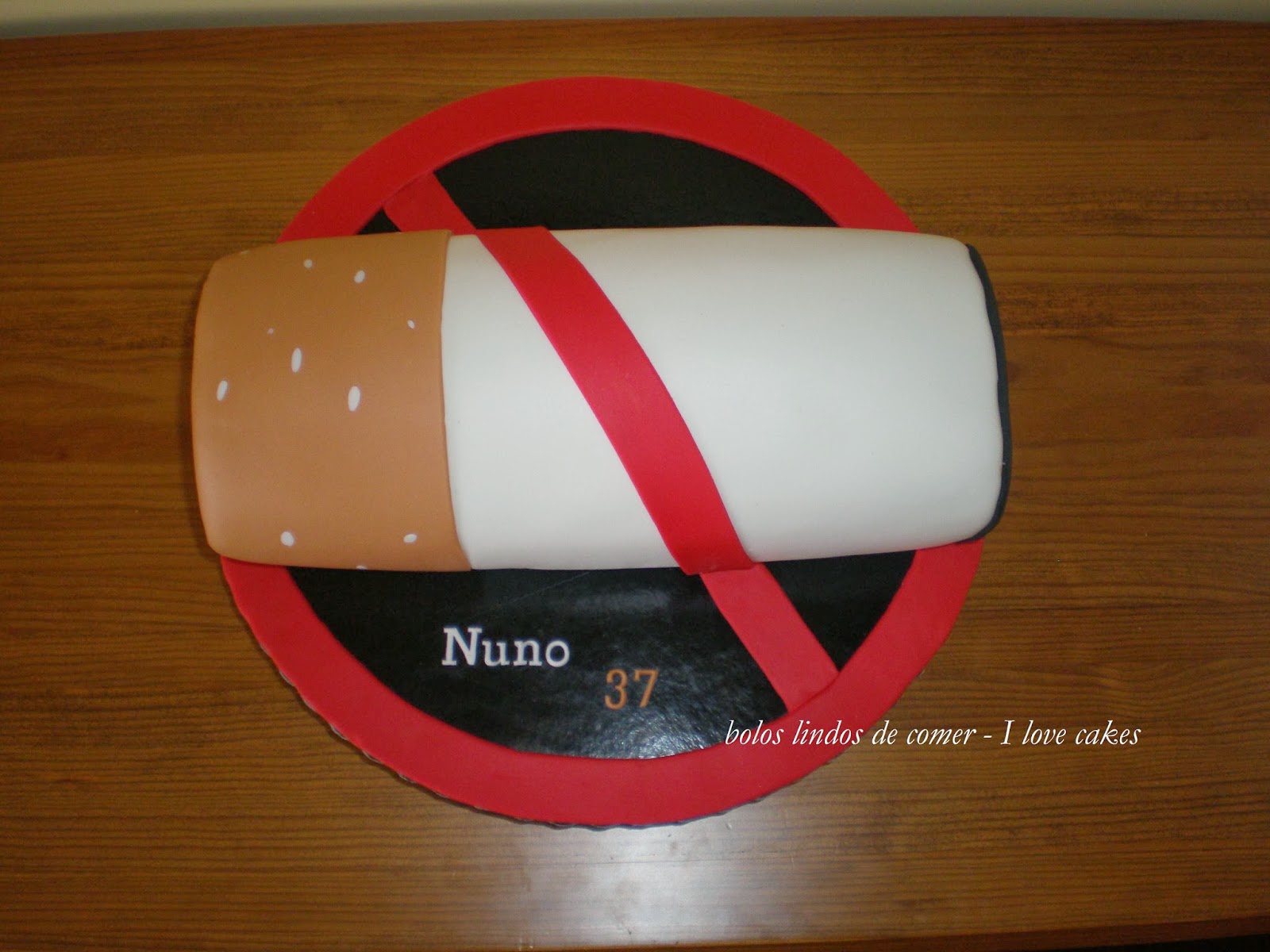 Bolos lindos de comer Bolo deixa de fumar / Stop smoking cake