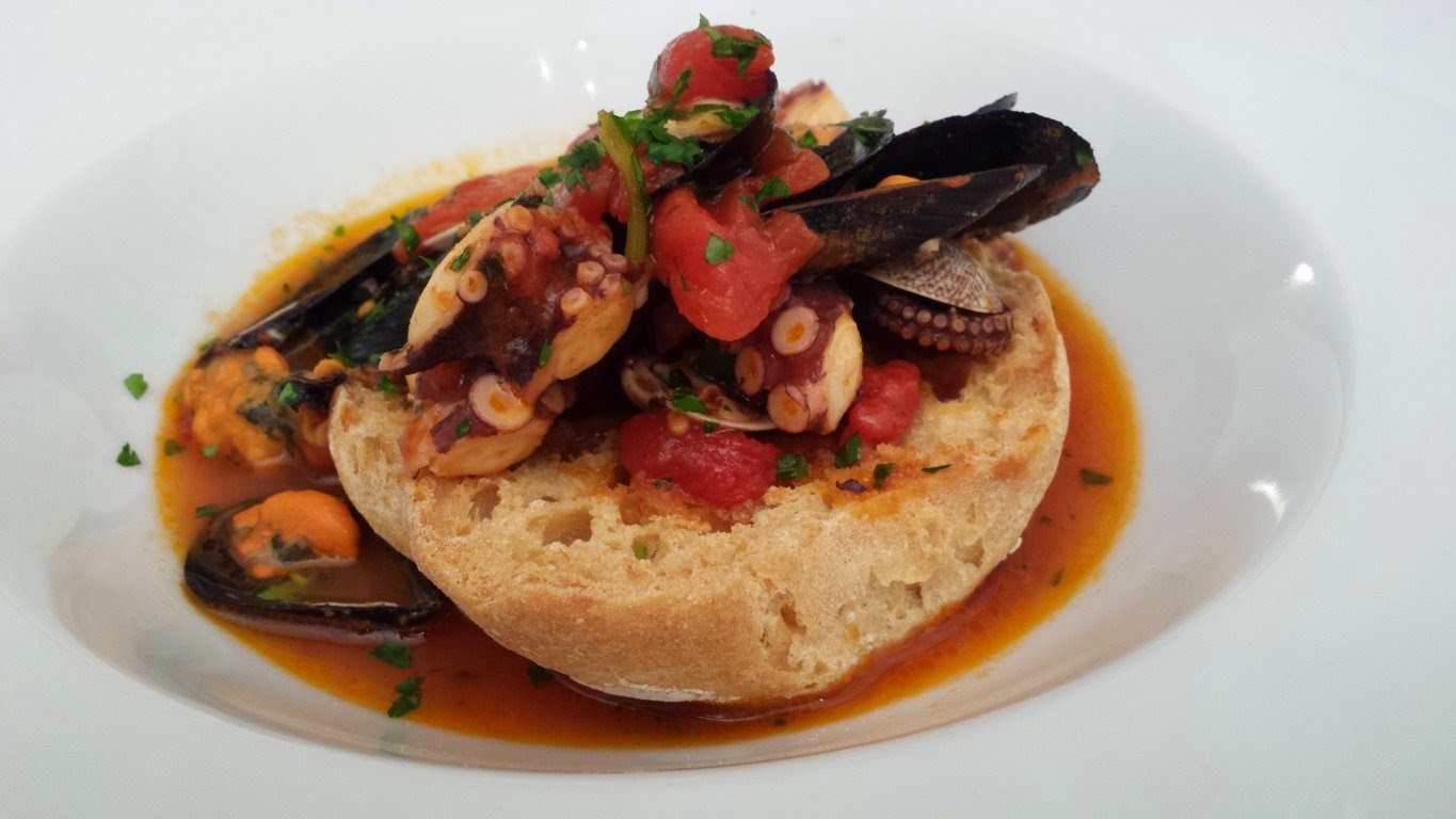 Zuppa di cozze alla napoletana Le ricette di Anna e Flavia