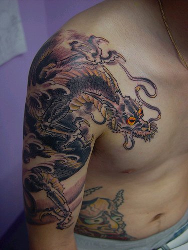 After loving the image and wanting it for ages.. Japanese Dragon Tattoo Designs.