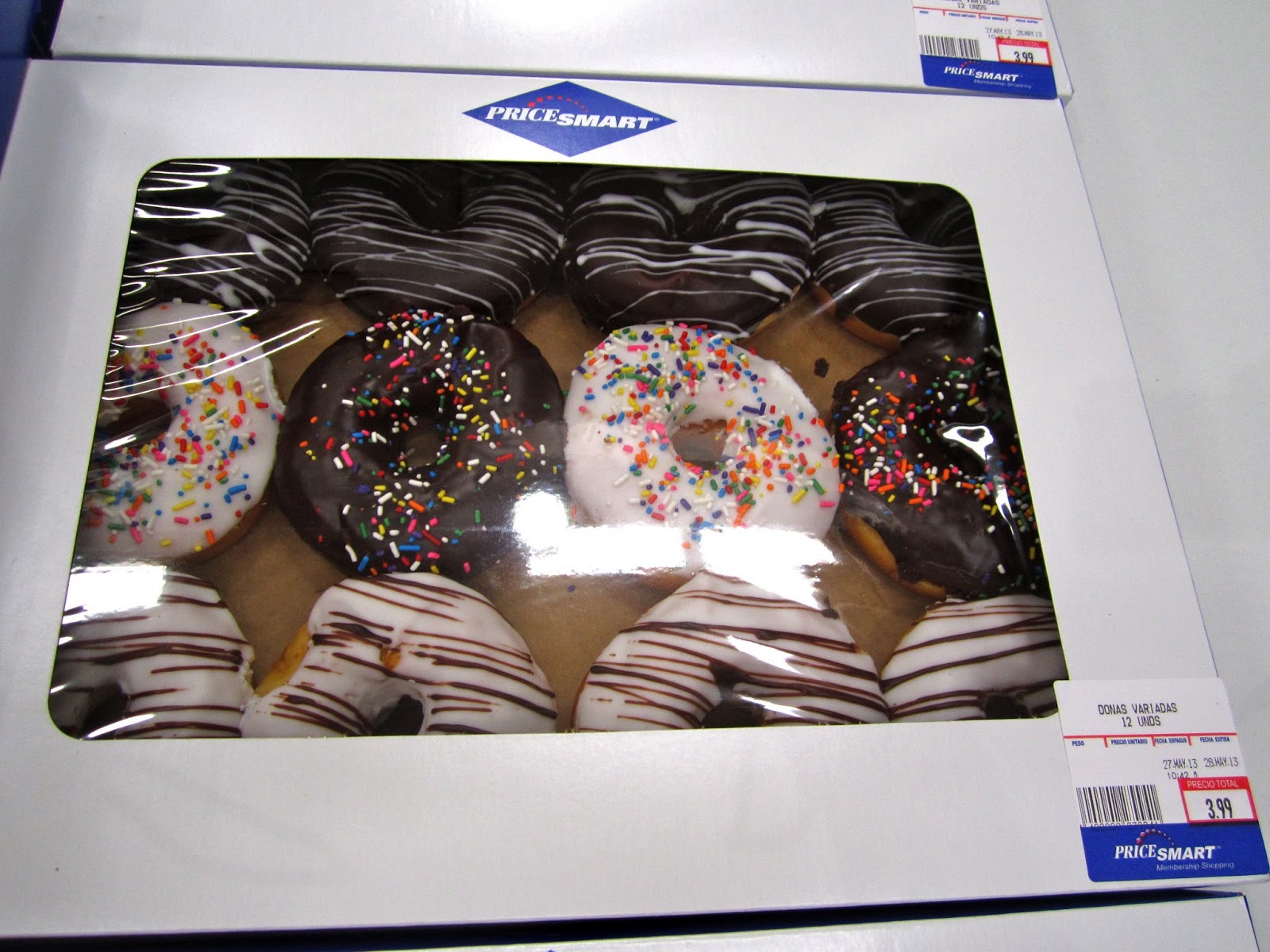 PriceSmart Member Shopping In Panama Panama For Real