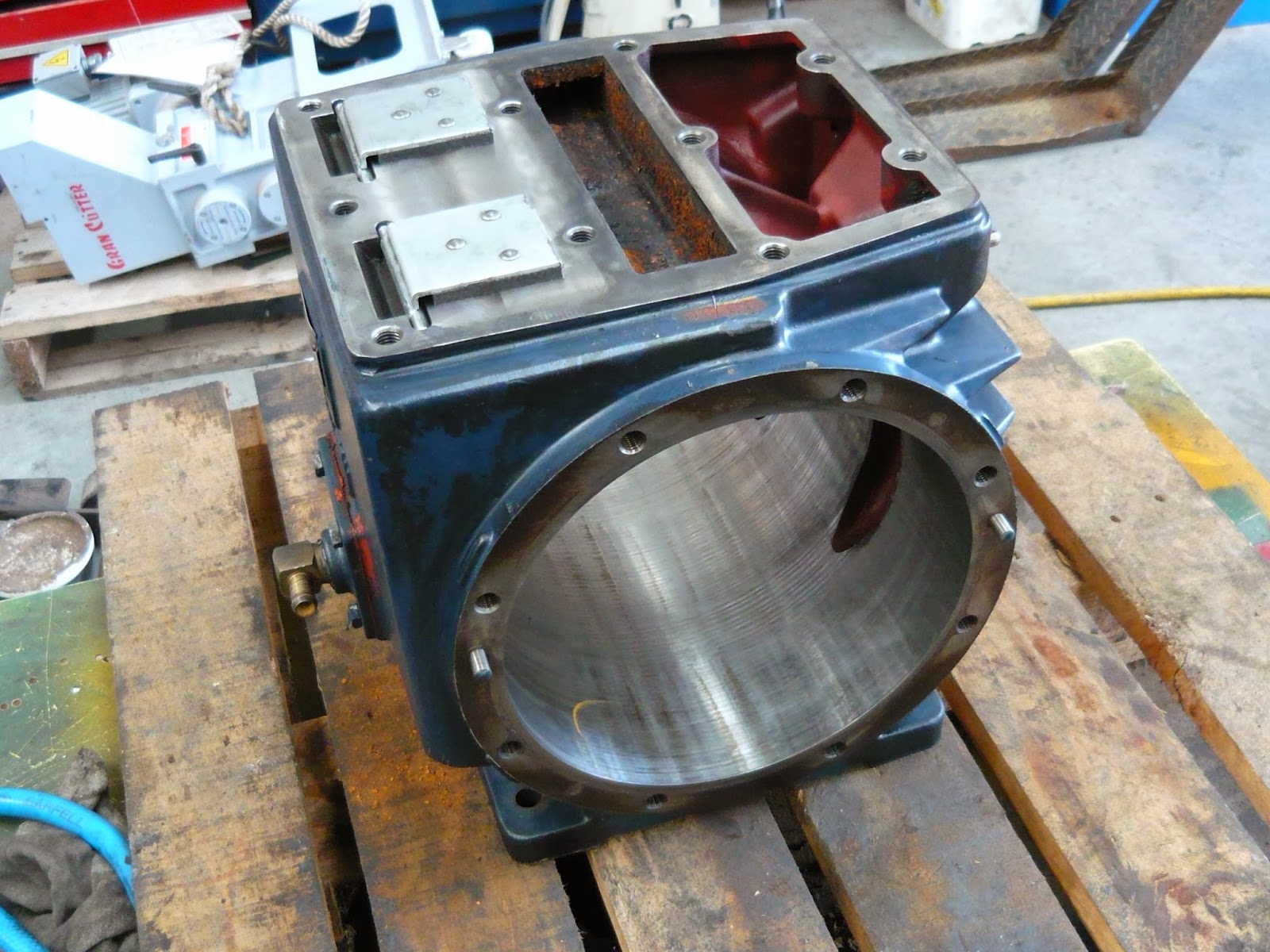 CHRISTIE PACIFIC CASE HISTORY MASPORT VACUUM PUMP REBUILD