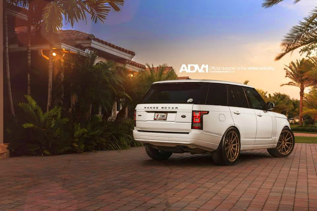 Range Rover HSE on ADV10.1 M.V1 CS - ADV.1 Wheels