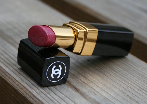 Cute and Mundane: CHANEL Rouge Coco Shine in Mighty review + swatches