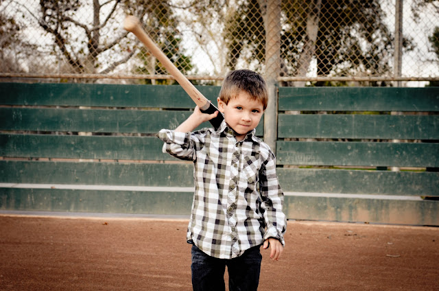 Kincannon Photography is a family photographer in orange county, specializing in families, family events and couples. 