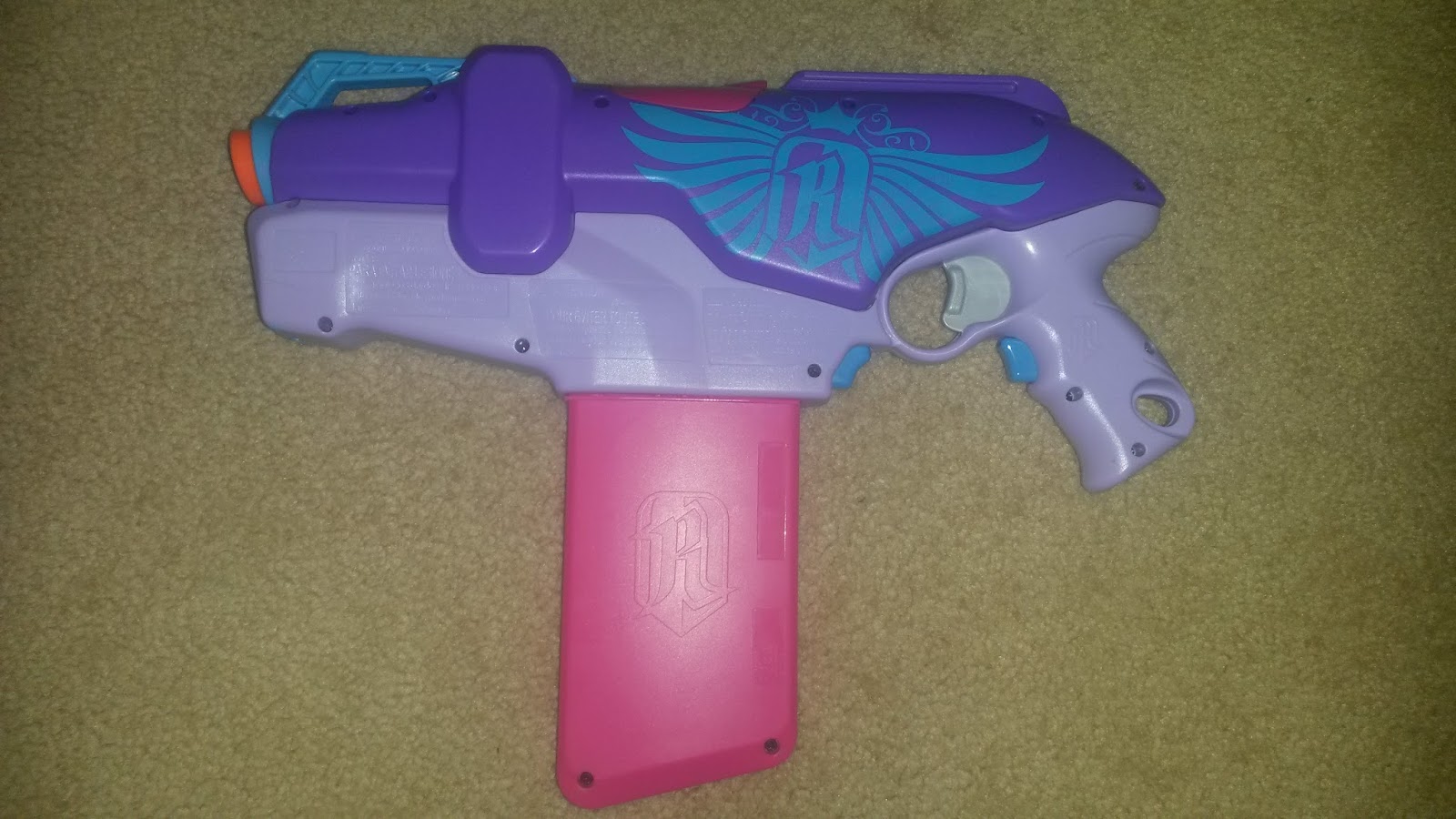 REVIEW] Nerf Rebelle Rapid Red Blaster Unboxing, Review, & Firing Test 