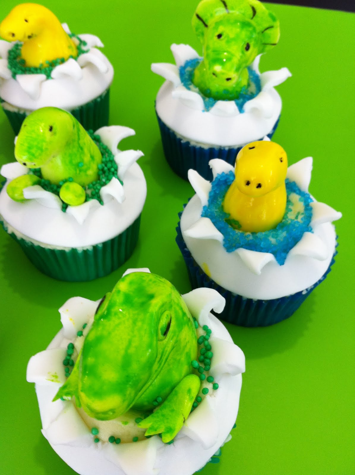 Mandylicious Cakes Baby Dinosaur cupcakes for Joshy Mandylicious Cakes Baby Dinosaur cupcakes for Joshy