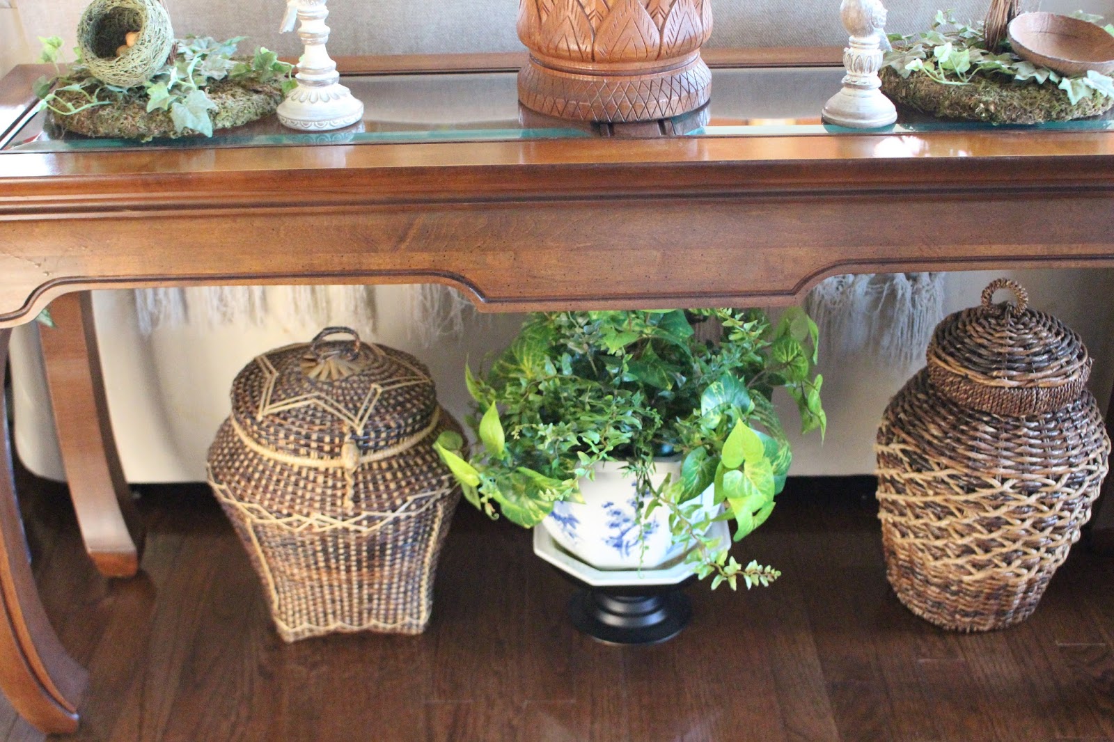 Designs by Pinky Decorating With Baskets!!!