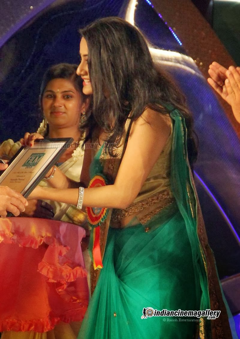 Namitha Pramod Navel Slip In Amrithatv Film Awards In Green Saree South Actress Spicy Photos Southactressspicyphotos Telugu actress navel slip in saree | hot navel show. south actress spicy photos blogger