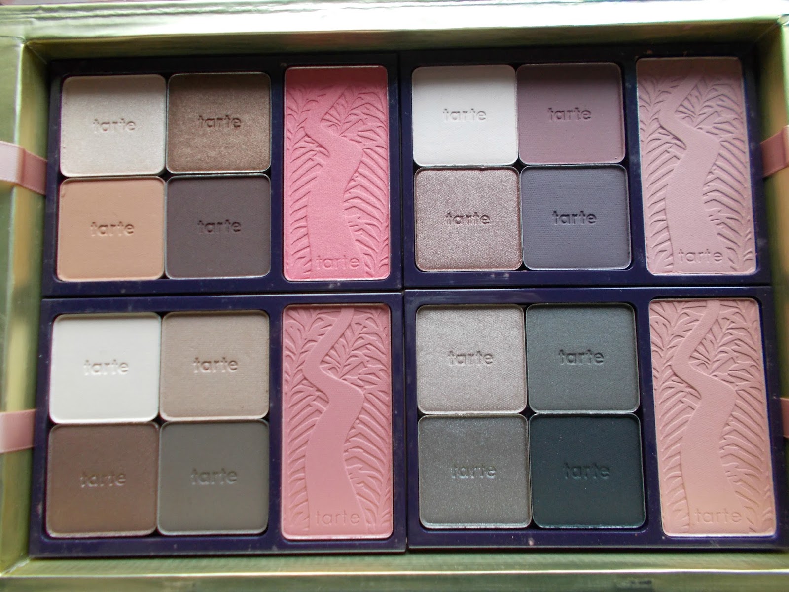 Tarte Holiday Blockbuster collection set review eyeshadow blusher