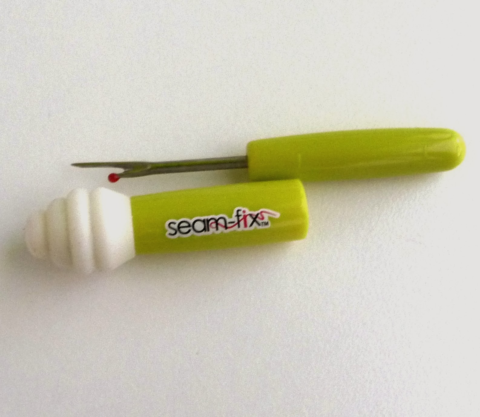 handmadewhimzy blog New Seam Ripper A Review