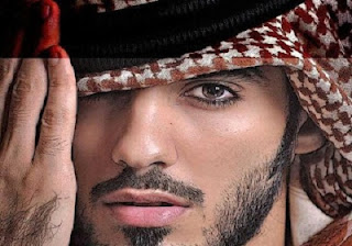 Conheça o homem que foi deportado da Arábia Saudita por ser ‘bonito demais’!