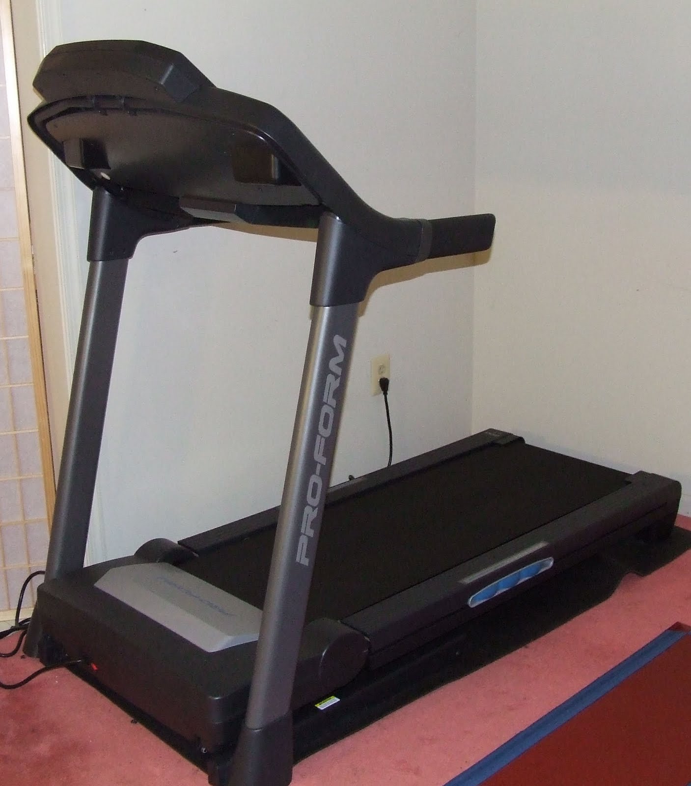 Saundra: The Pro-Form 600 LT Treadmill - Thoughts