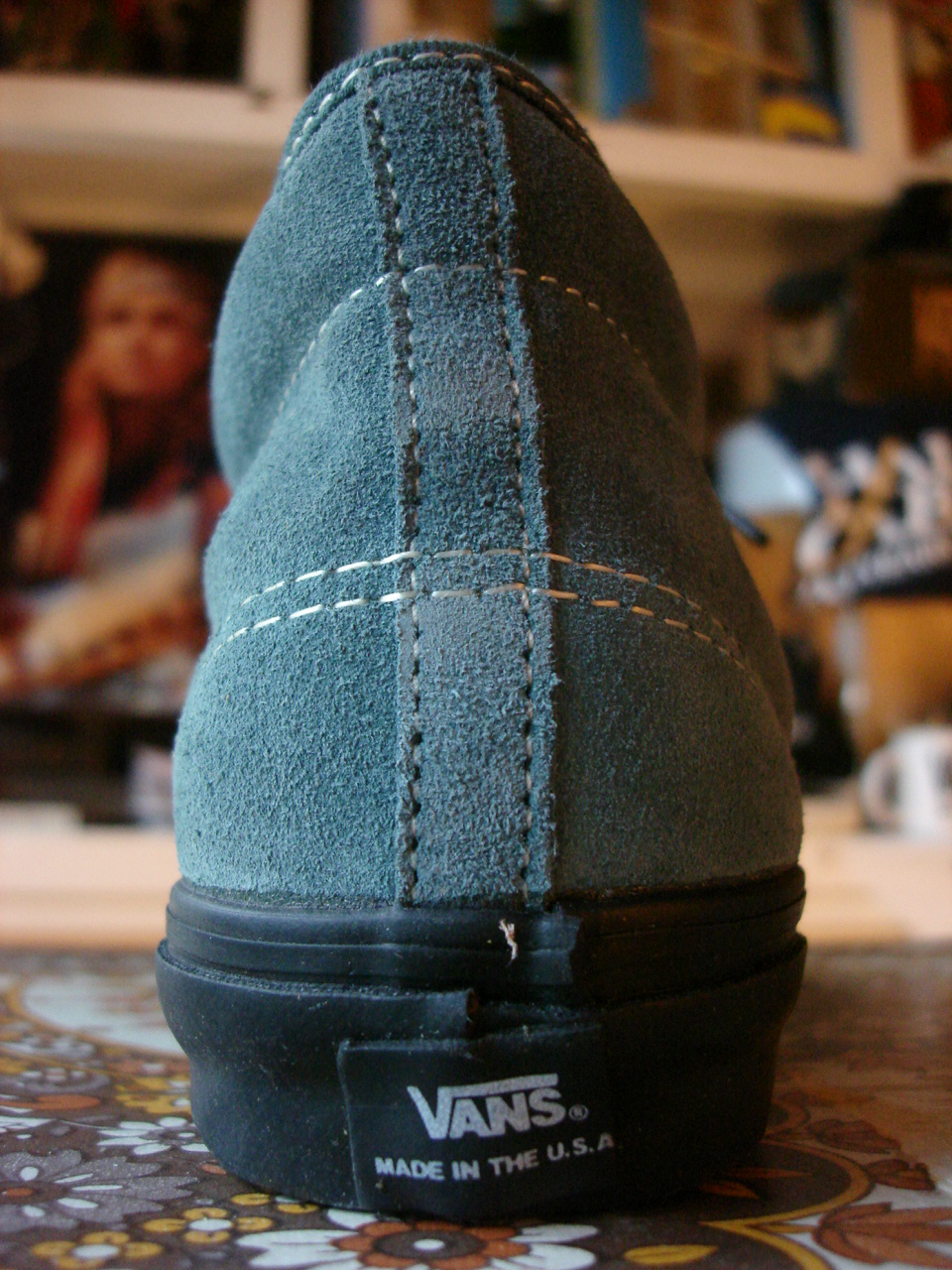 theothersideofthepillow vintage VANS girls womens ladies suede CHUKKA