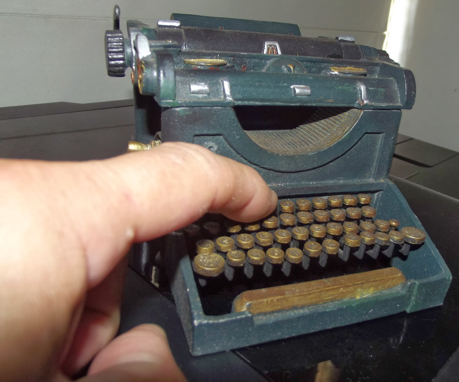 oz.Typewriter Tiny Typewriters