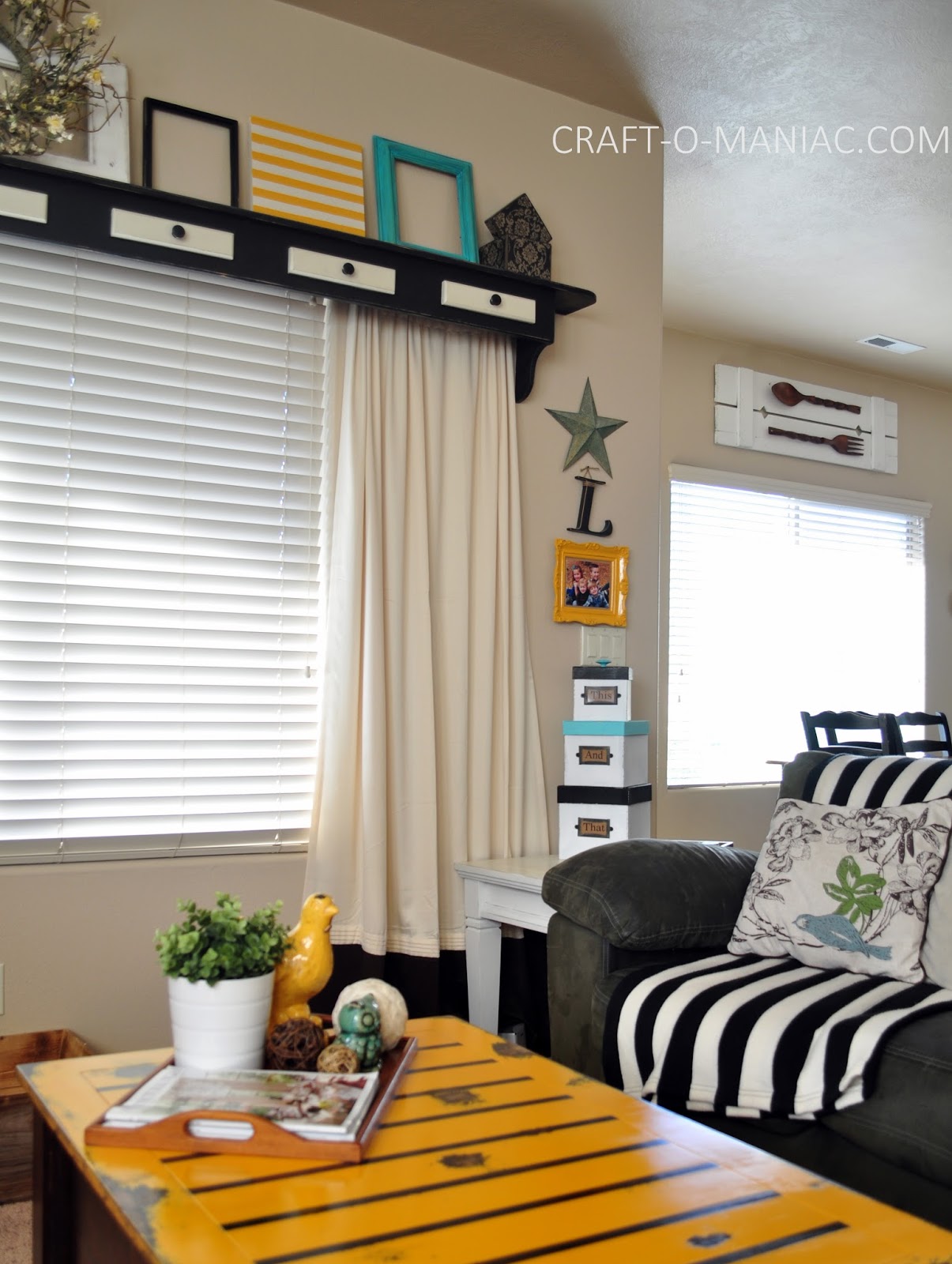 yellow home decor diy home decor my turquoise and yellow family room craftomaniac yellow home decor diy home decor my turquoise and yellow family room craftomaniac