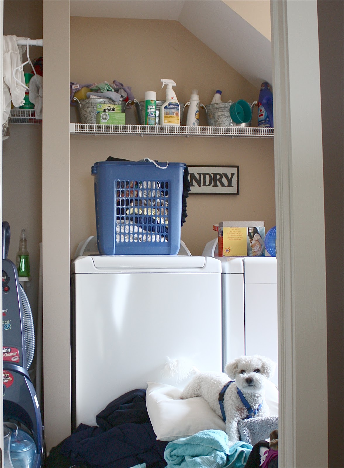 The Yellow Cape Cod My Laundry RoomWin a 1,000 Visa Gift Card and