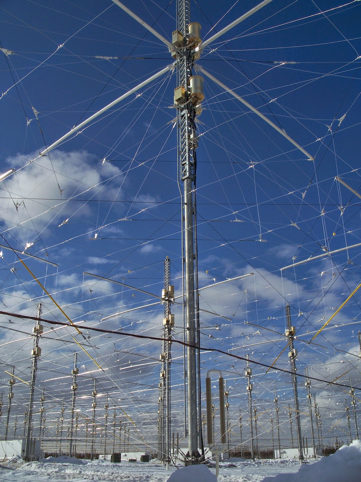 Conspiraciones Teorema Proyecto HAARP.