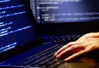 Εξειδικευμένο malware σε πορνογραφικό βίντεο υποκλέπτει έγγραφα 