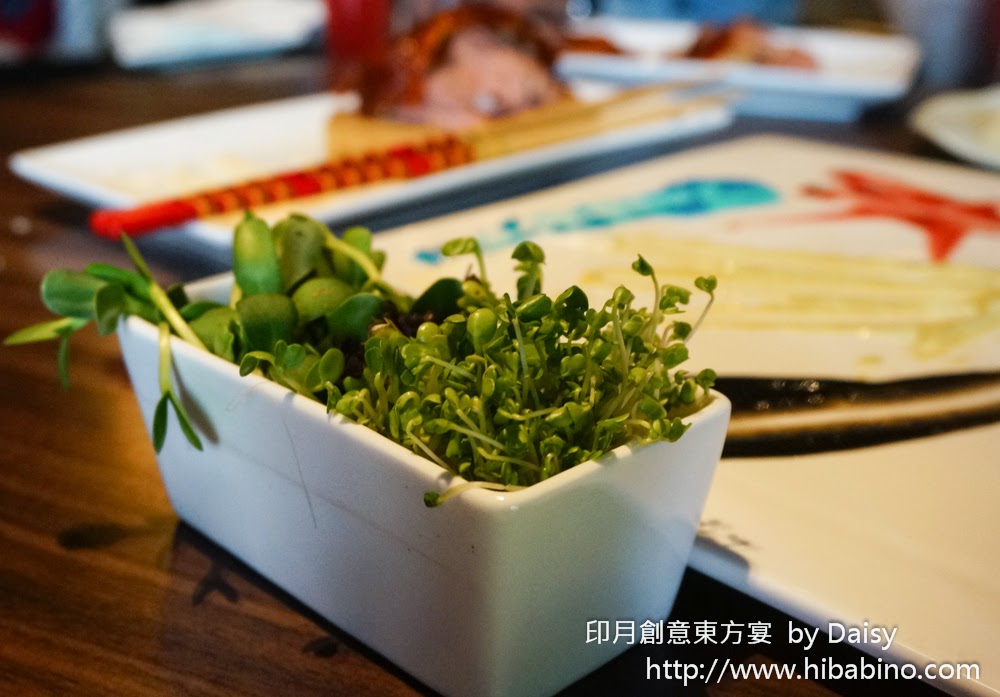 [食記] 台中‧市政路 創意烤鴨新吃法！每日限量‧藝鴨三吃 印月創意東方宴