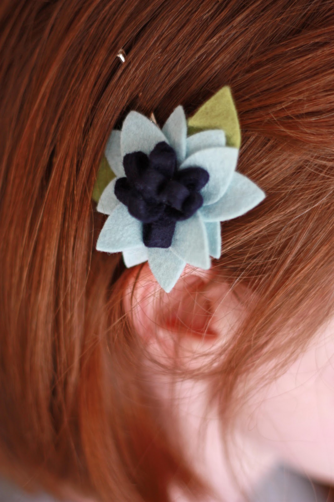 All In One Days Time Felt Flower Hair Pin Tutorial