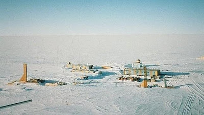 Una imagen de la remota y hostil Estación Vostok , donde se realizó la perforación