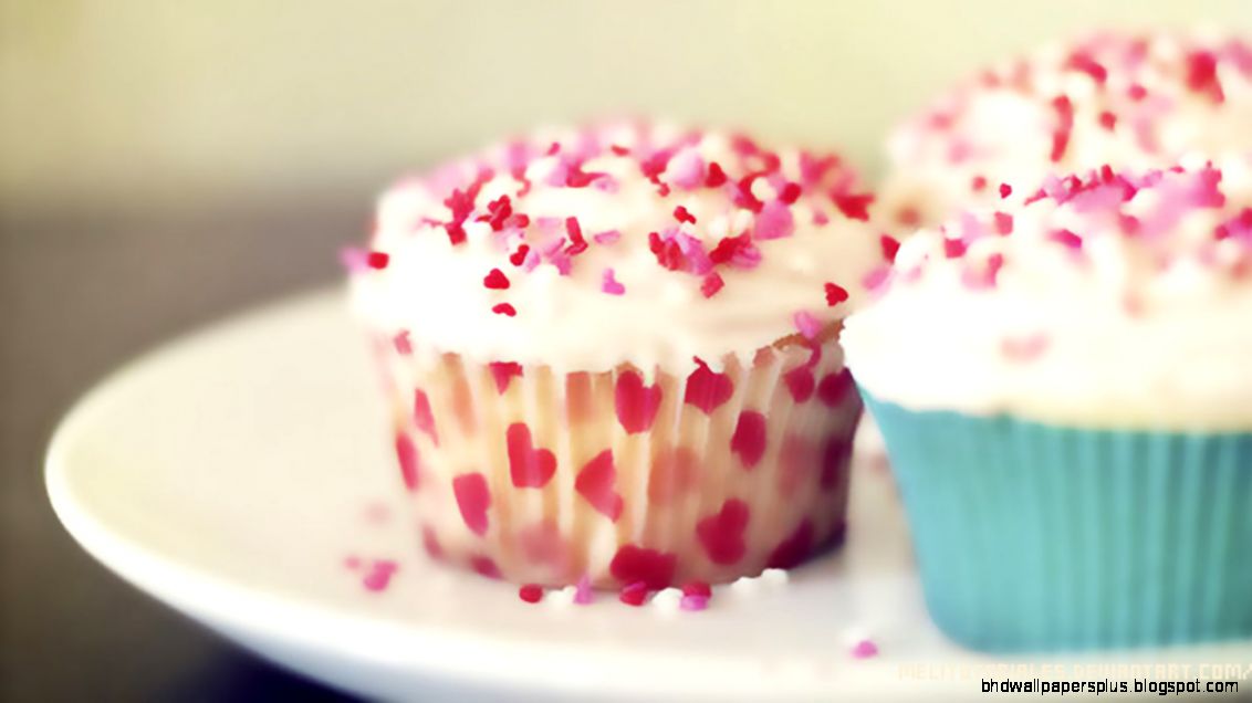 Download HD Love Cupcake Wallpapers for your Desktop iPhone and Download HD Love Cupcake Wallpapers for your Desktop iPhone and