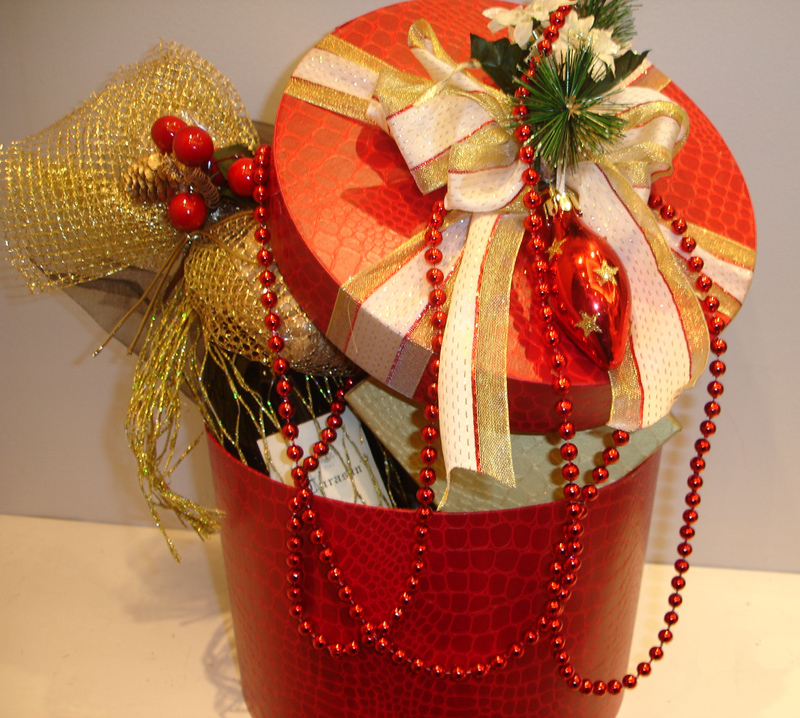 Yılbaşı hediyeleri için uyarı! yılbaşı sepeti alacaklara dikkat Yılbaşı Hediyeleri: Yılbaşı için Hediye Paketleri