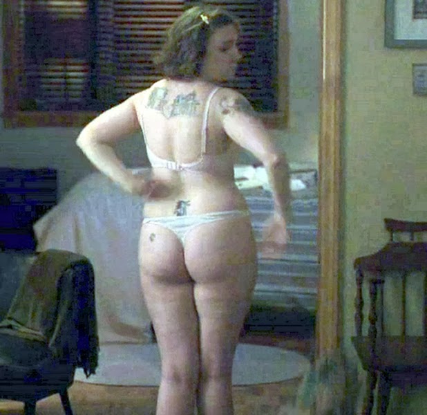 Lena dunham topless photo