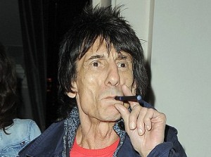 celebrity cigarette