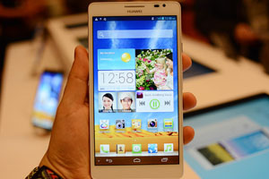 smartphone yang memiliki daya tahan baterai terlama huawei ascend mate 6.1