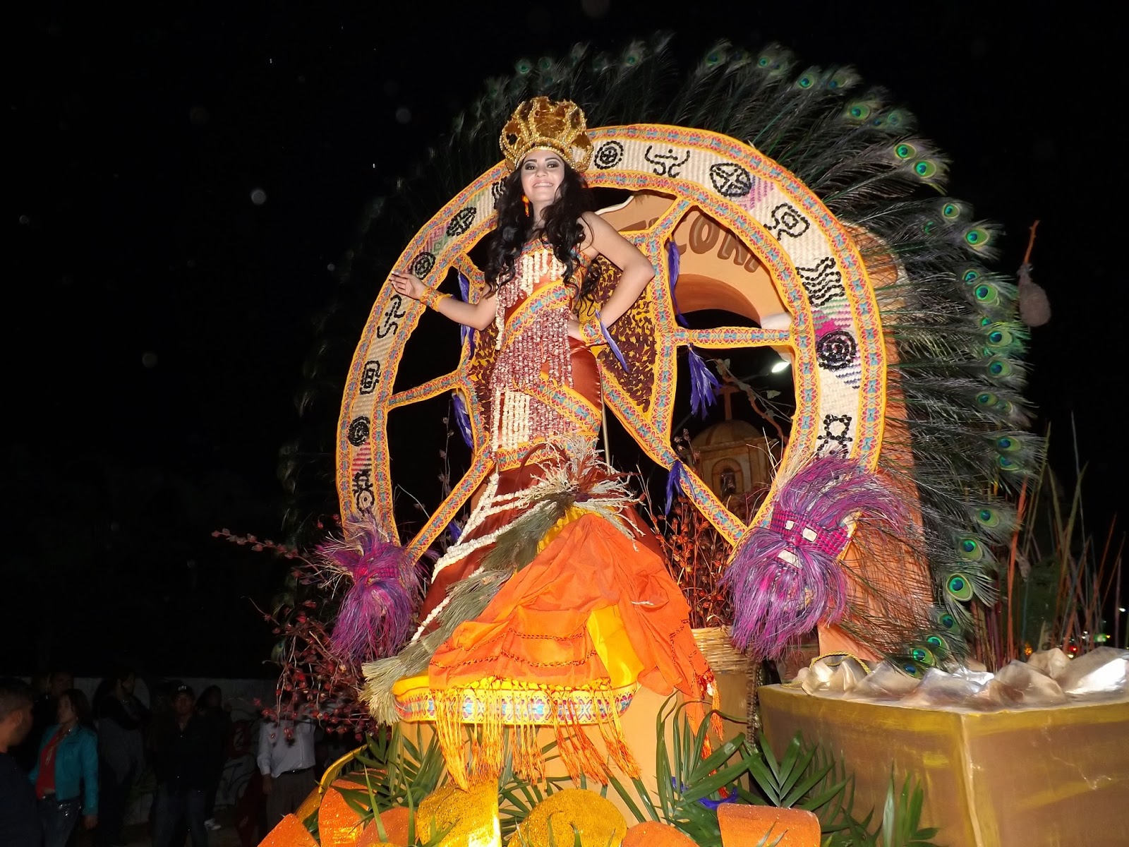 ESPECTACULAR DESFILE DE FERIA Archivo COMUNICARTE TEPIC