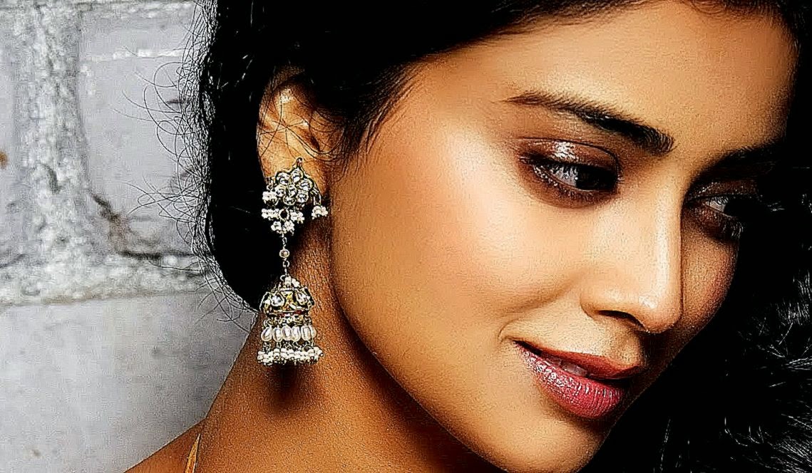 Shriya Saran South Indian Actress Desktop HD Wallpapers Crazy Themes Shriya Saran South Indian Actress Desktop HD Wallpapers Crazy Themes