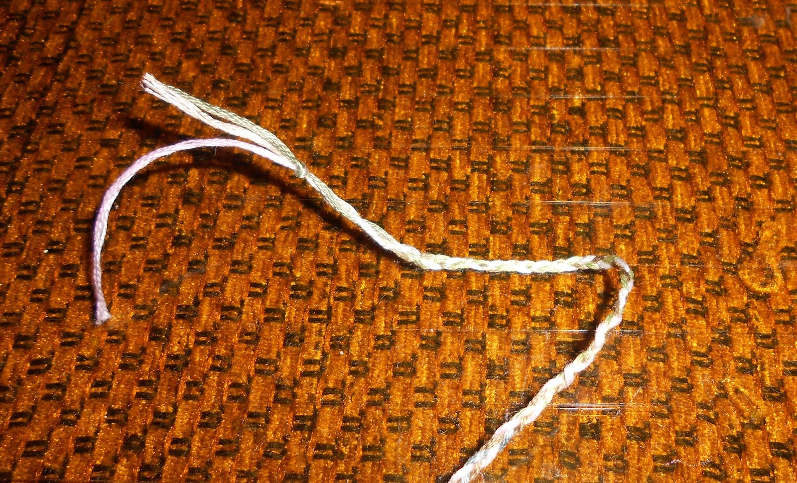 Natalia's Fine Needlework TUTORIAL How To make a Dollhouse Braided Rug